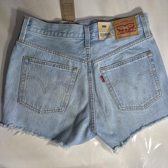 Levi's Women's Light Blue 501 Denim Shorts - Picture 2 of 9